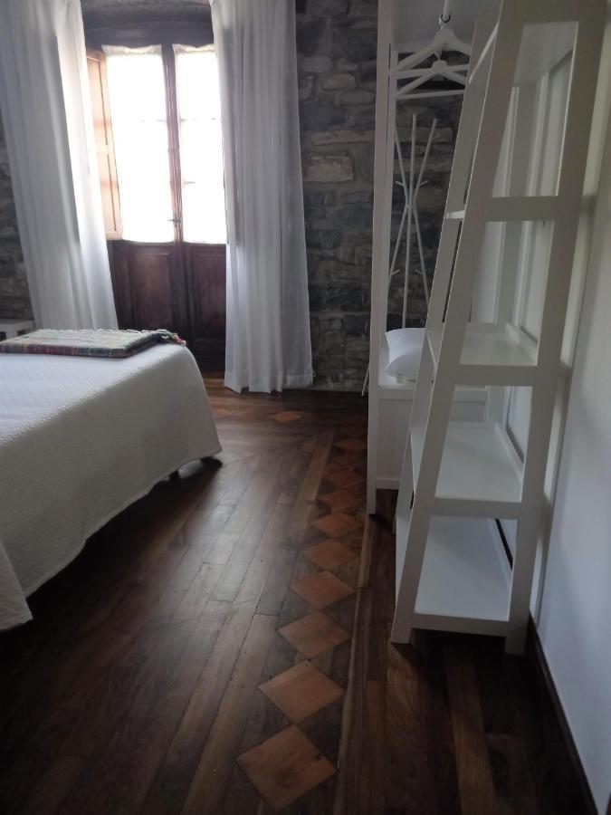 Hotel Dona Lola Izarra Kültér fotó